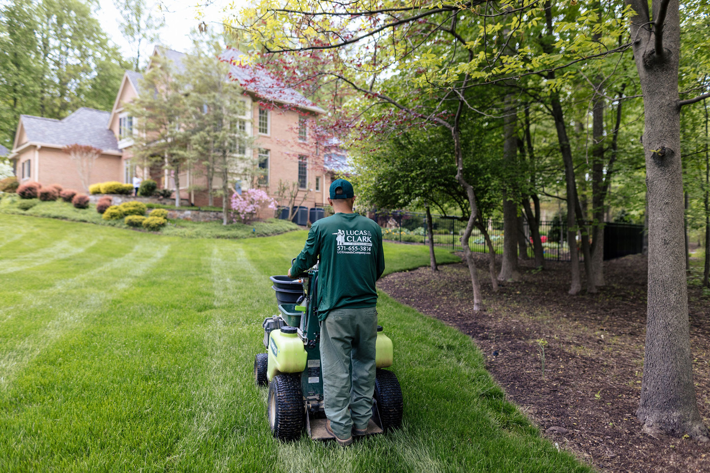 landscaping in great falls, VA