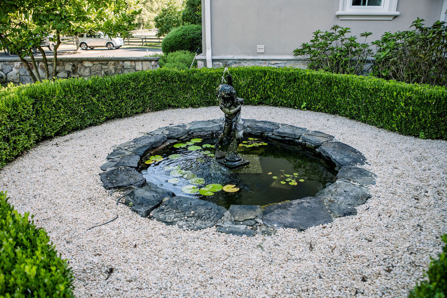 custom fountain hardscaping 