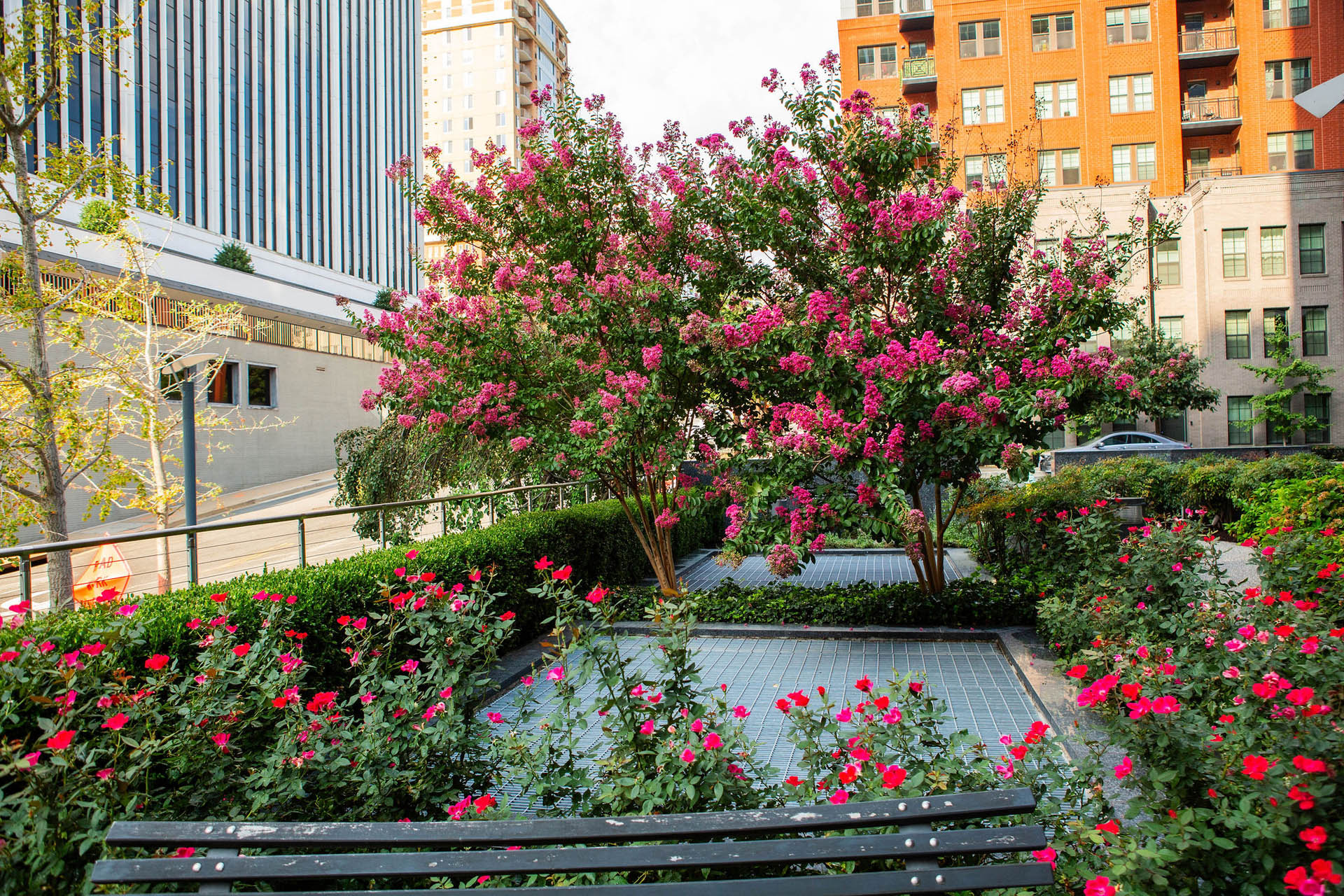 Commercial flower bed and planting container 